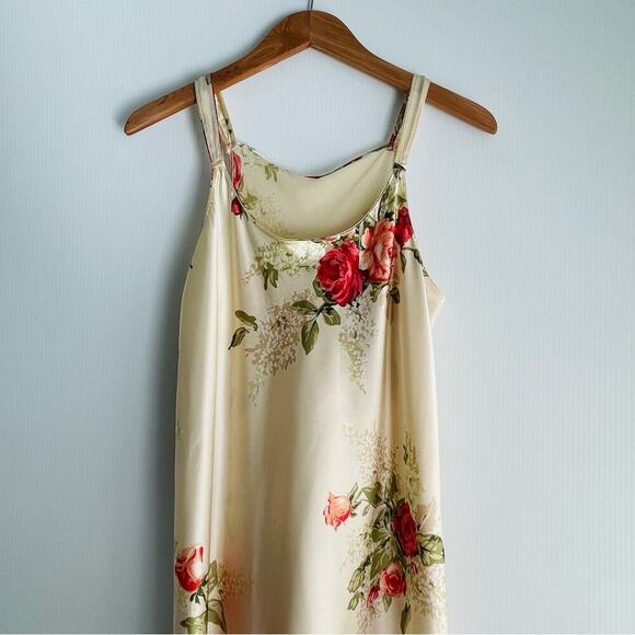 Oscar de la Renta Cream Floral Chemise - Picture 2 of 9